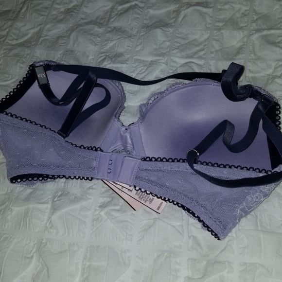 NWT Victoria's Secret push up bra - Picture 3 of 7